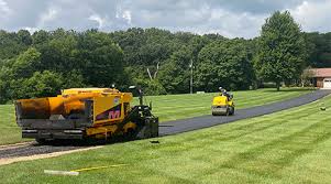 Professional Driveway Paving  in Appleton City, MO